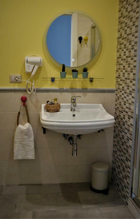 Bed and Breakfast Beb Binario39 Neapol Zewnętrze zdjęcie