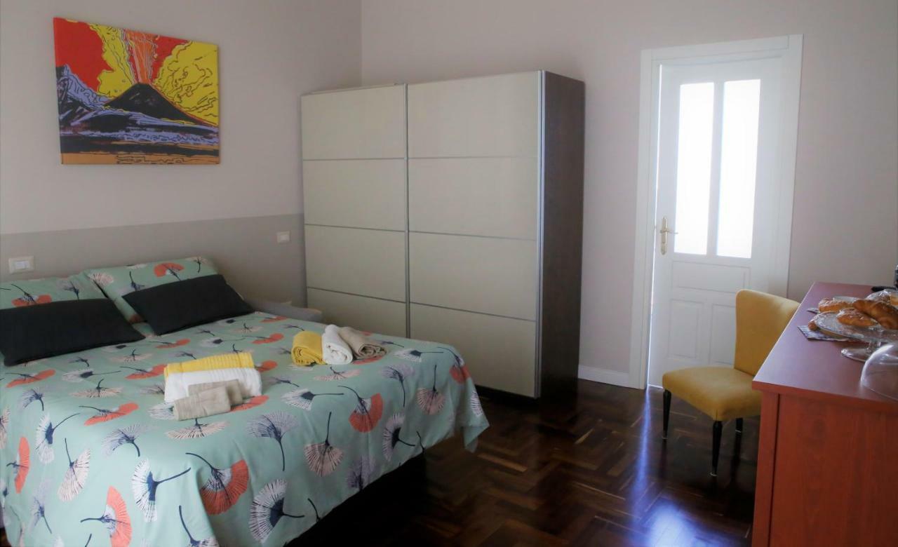Bed and Breakfast Beb Binario39 Neapol Zewnętrze zdjęcie